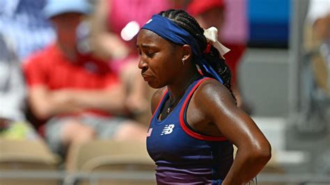 Coco Gauff argues with chair umpire, loses match at 2024 Olympics ...