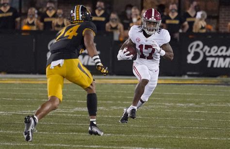 2021 NFL Draft: Alabama WR Jaylen Waddle flashes elite NFL skillset