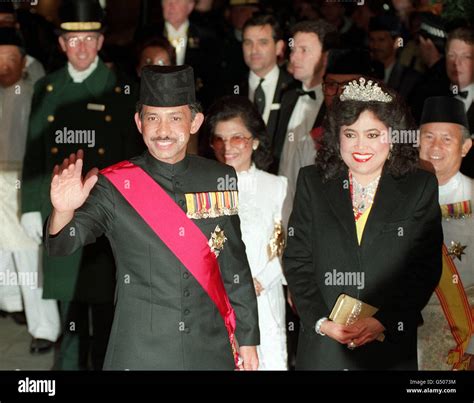 Sultan of Brunei & wife Stock Photo - Alamy