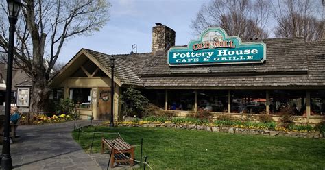 Kentucky Travels: Old Mill Pottery House Cafe & Grille in Pigeon Forge ...