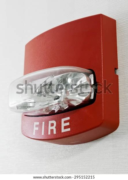 85 Strobe Smoke Detector Images, Stock Photos & Vectors | Shutterstock