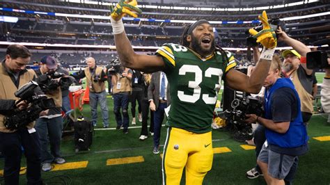 Packers’ Aaron Jones Has Made History In Career vs. Cowboys | Yardbarker