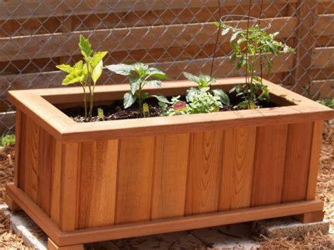 20+ Creative DIY Wooden Planters For Your Amazing Garden - TRENDUHOME ...