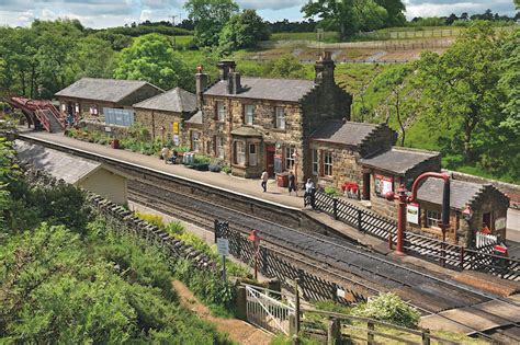 Full Steam Ahead: The North Yorkshire Moors Railway - Discover Britain