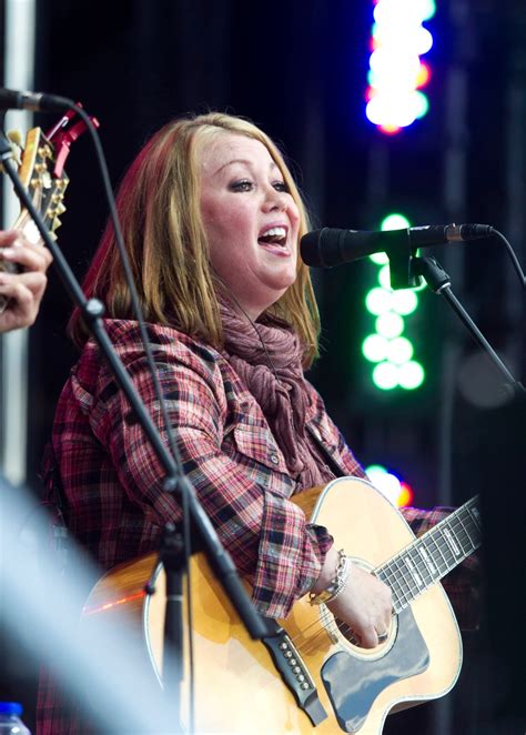 Jann Arden, Tom Cochrane help raise $1.4M at Alberta Flood Aid concert | CTV News