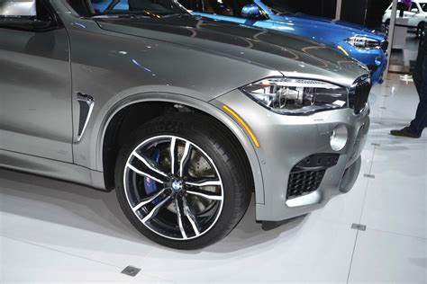 BMW X5 M and X6 M Show Up in LA with New Colors [Live Photos ...