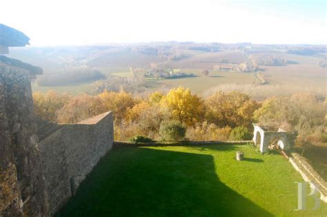 A listed, village castle on an estate with 3 continuous hectares in Gascony - chateaux for sale ...