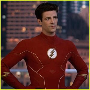 Grant Gustin Hangs Up ‘The Flash’ Suit for Last Time, Marks End of Filming on CW Series After 9 ...