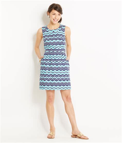 Women's Dress: Chevron Tail Dress for Women | vineyard vines | Womens ...