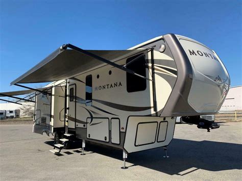 2017 KEYSTONE MONTANA 3160RL LUXURY RV FIFTH WHEEL TRAILER "3 SLIDES" - True RV True RV