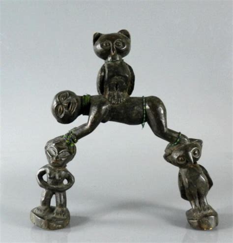 Sold Price: RARE TOTEM STYLE CARVING CONGO - August 6, 0118 10:00 AM EDT