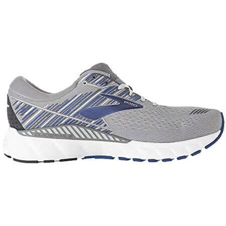 Best Running Shoes For Flat Feet - 2021 | RunnerClick Buyers Guide