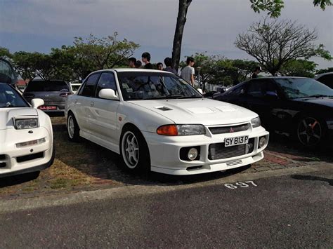 Mitsubishi Lancer Evo 3 [only 7000 made] (xpost from r/carporn) : Autos