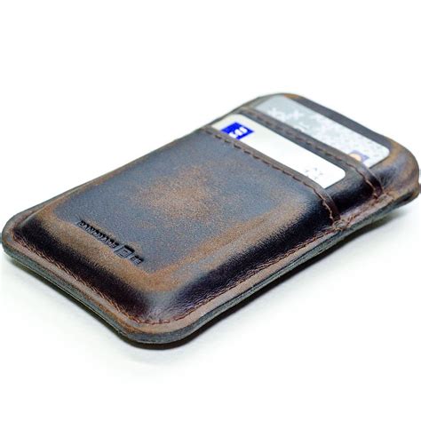 Handmade Leather iPhone Wallet | Gadgetsin