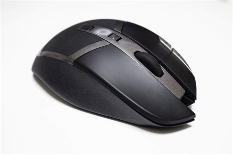 Logitech G602 Gaming Mouse Review: Fast and Furious