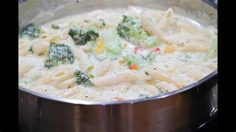 WHITE SAUCE PASTA RECIPE.CREAMY PASTA WITH BROCCOLI.SUPER TASTY CREAMY PASTA.HOW TO MAKE PASTA ...