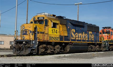 The BNSF Photo Archive - GP60 #174