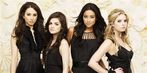 "Pretty Little Liars" Available to Stream Again After Leaving Netflix