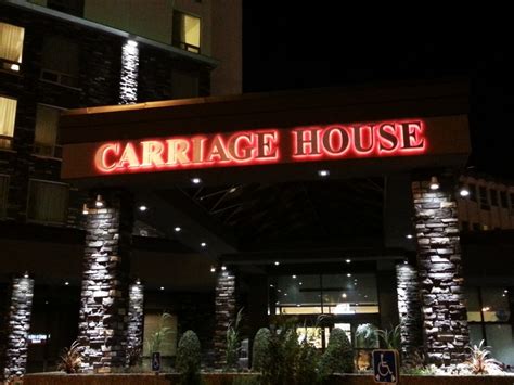 Carriage House Inn by Topmade Calgary & Edmonton