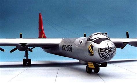 Monogram 1/72 B-36 Peacemaker