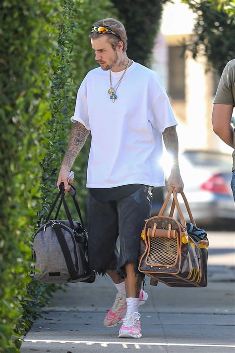 What Are Justin Bieber’s Mystery Shoes? | GQ