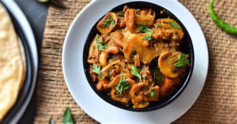 Mushroom Masala - Restaurant Style Recipe