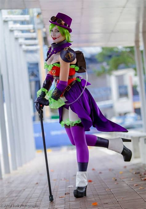 Cosplay Blog — Submission Weekend! Duela Dent from DC Comics’...