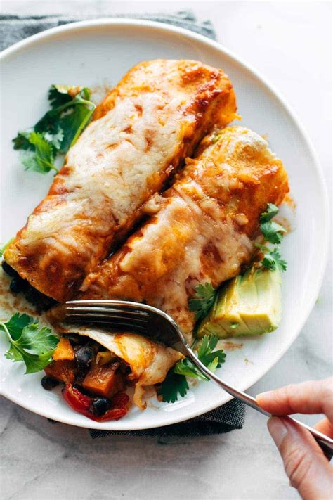 Easy Veggie Enchiladas Recipe - Pinch of Yum