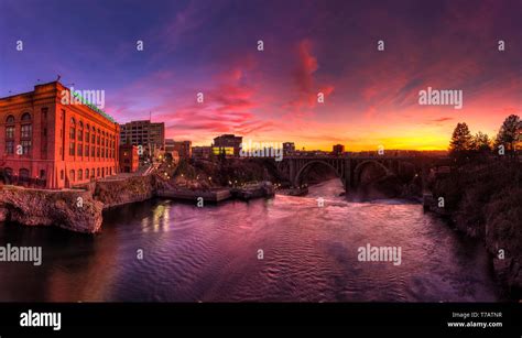 Spokane falls hi-res stock photography and images - Alamy