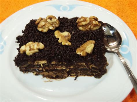Receta de tarta de chocolate con galletas