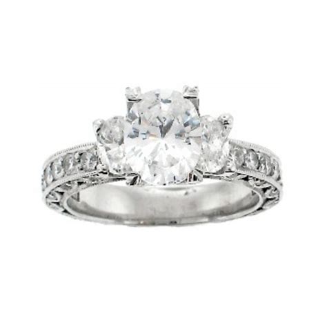 Bachelor and Bachelorette Engagement Ring Photos | Glamour