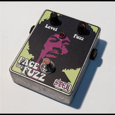 FACE THE FUZZ - Boutique Clone Pedal