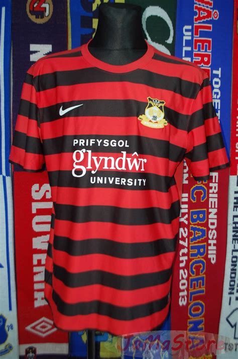 Wrexham Home football shirt 2014 - 2015. Sponsored by Glyndwr University