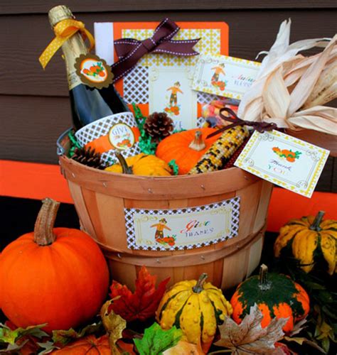 How to: Thanksgiving Gift Baskets | StayGlam