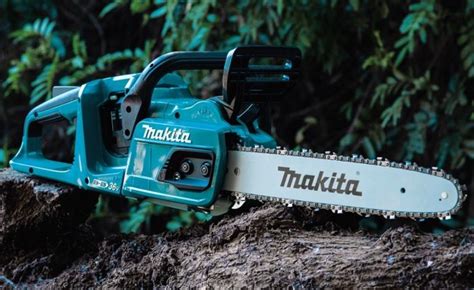 Makita 14-Inch Cordless Chainsaw XCU07 | OPE Reviews