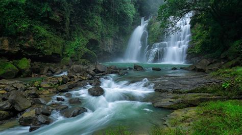 Nauyaca Waterfalls (Cataratas Nauyaca), Dominical, Puntarenas, Costa ...