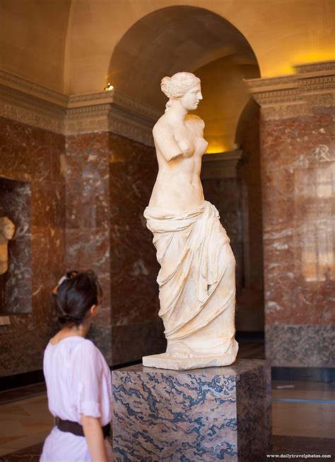 Venus de Milo (Louvre Museum), Paris