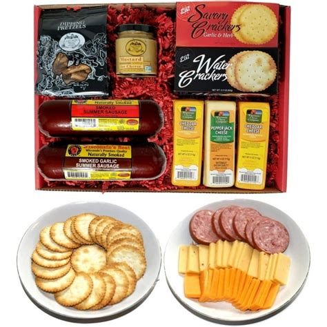 WISCONSIN'S BEST and WISCONSIN CHEESE COMPANY'S, Deluxe Gift Basket, Summer Sausage, 100% ...