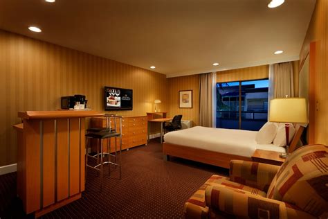 Executive Hotel Vancouver Airport Richmond, British Columbia, CA ...