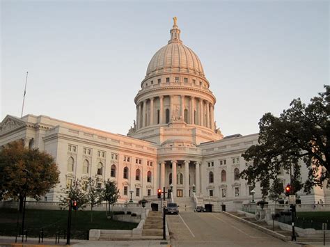 Wisconsin State Capitol | The Wisconsin State Capitol in Mad… | Flickr