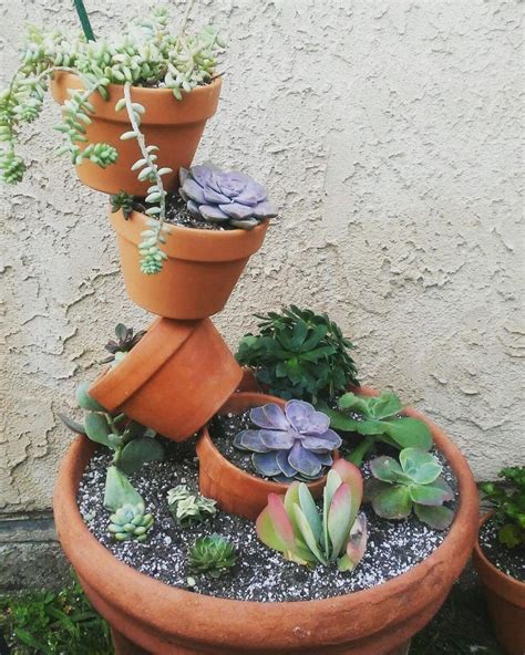 Absolutely Amazing Topsy Turvy Planters You Must See - Page 2 of 2 | Succulent garden diy ...