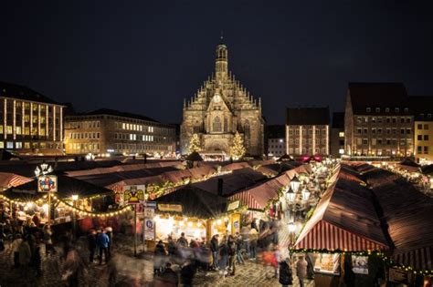 Christmas spirit in NUE: The world-famous Nuremberg Christmas market is open | Albrecht Dürer ...