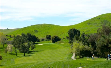 Lone Tree, Antioch, California - Golf course information and reviews.