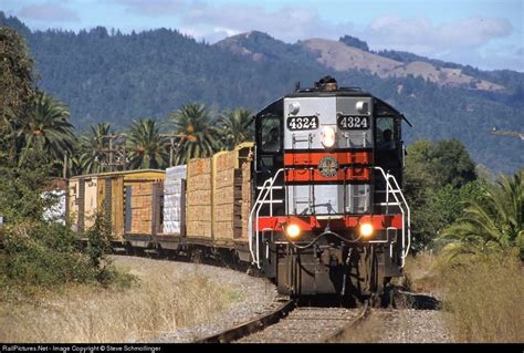 NWP 4324 Northwestern Pacific Railroad EMD SD9 at Asti, California by ...