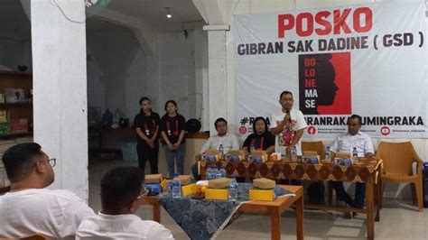 Resmikan Posko di Solo, Kelompok Relawan Bolone Mase Usung Misi Gibran Sak Dadine - tribunmuria.com