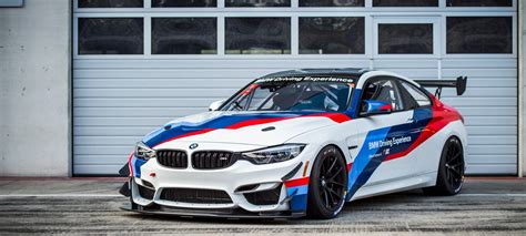 The BMW M4 GT4