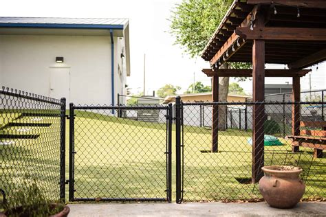 Chain Link Fence - Black Vinyl Coated Residential | Superior Fence & Rail, Inc.