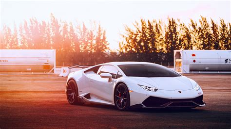 White Lamborghini Huracan Wallpapers - Top Free White Lamborghini ...