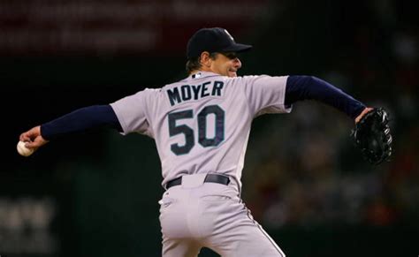 Jamie Moyer to Throw First Pitch at Mariners Home Opener