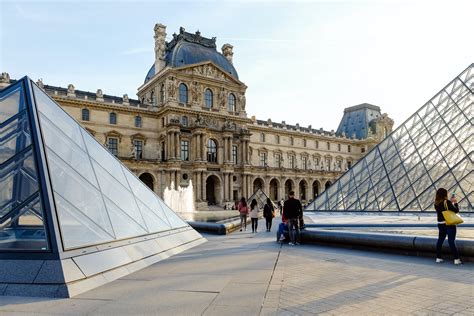 Louvre Museum, Paris, France · Free Stock Photo